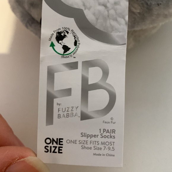 Fuzzy slippers NWT - Picture 3 of 3